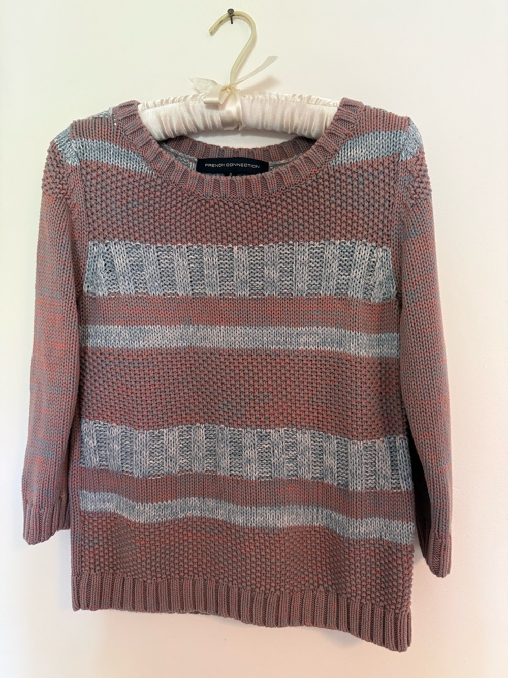 French Connection 100% Cotton Cropped Crew Sweater in Dusty Pink & Light Gray
